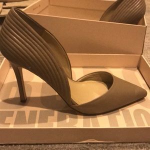 BCBG Nude Pointed Toe Heels